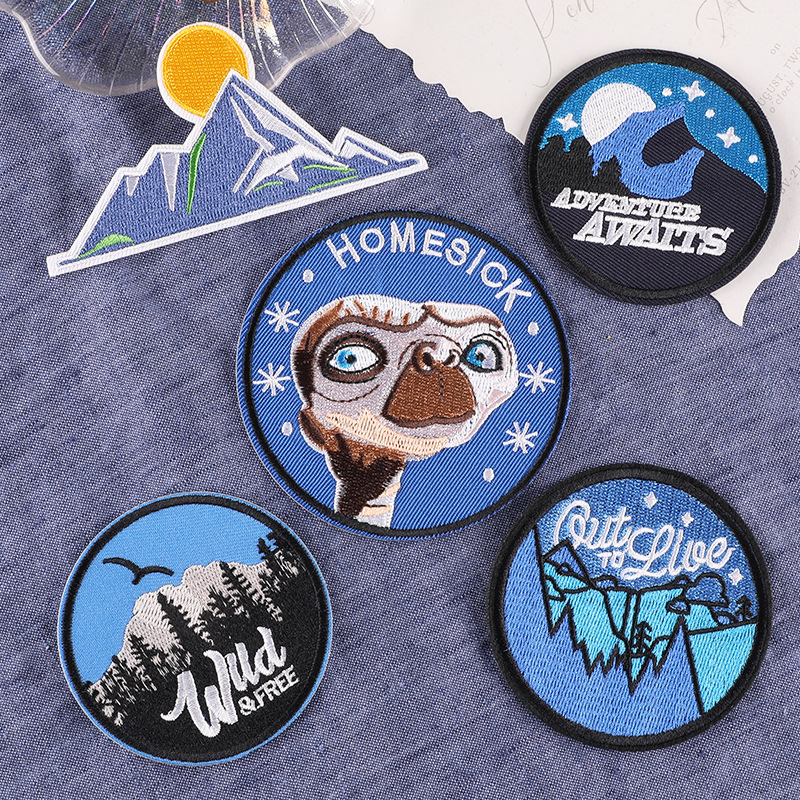 电脑绣花标圆形冰山森林徽章标服装辅料胸章布标背胶补丁刺绣布贴