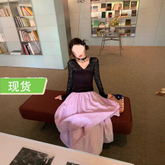 le rouge周美美【26号晚8点新品】天丝羊毛V领蕾丝拼接针织长袖