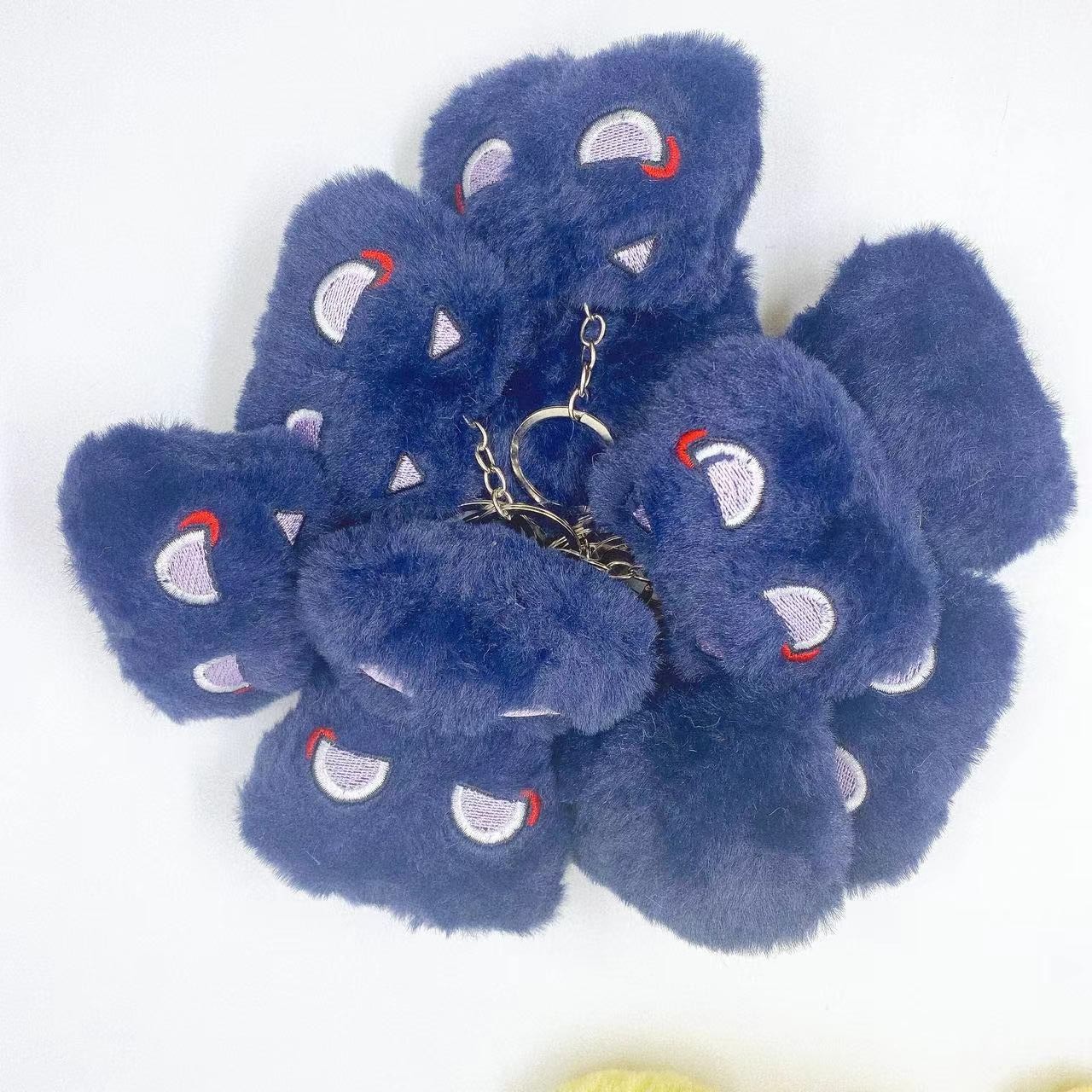 Accesorios de muñecas de peluche de dibujos animados colgantes llaveros juguetes chirriantes muñecas de peluche joyas lindas mochilas regalos