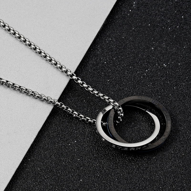 Interlocking Ring Pendant Necklace Stainless Steel Hip-hop Style_voghion.com