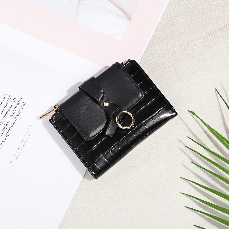 Cartera pequeña para niñas, estilo corto, versión coreana, dibujos animados bonitos, monedero compacto mini triple, tarjetero para estudiantes, tendencia transfronteriza.