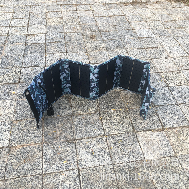 10W太阳能充电器 蓝色手机充电器 内置稳压双usb输出太阳能充电板