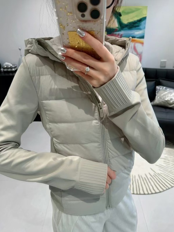 露露家轻薄运动羽绒服女2025新款保暖徒步登山户外健身瑜伽服外套|undefined