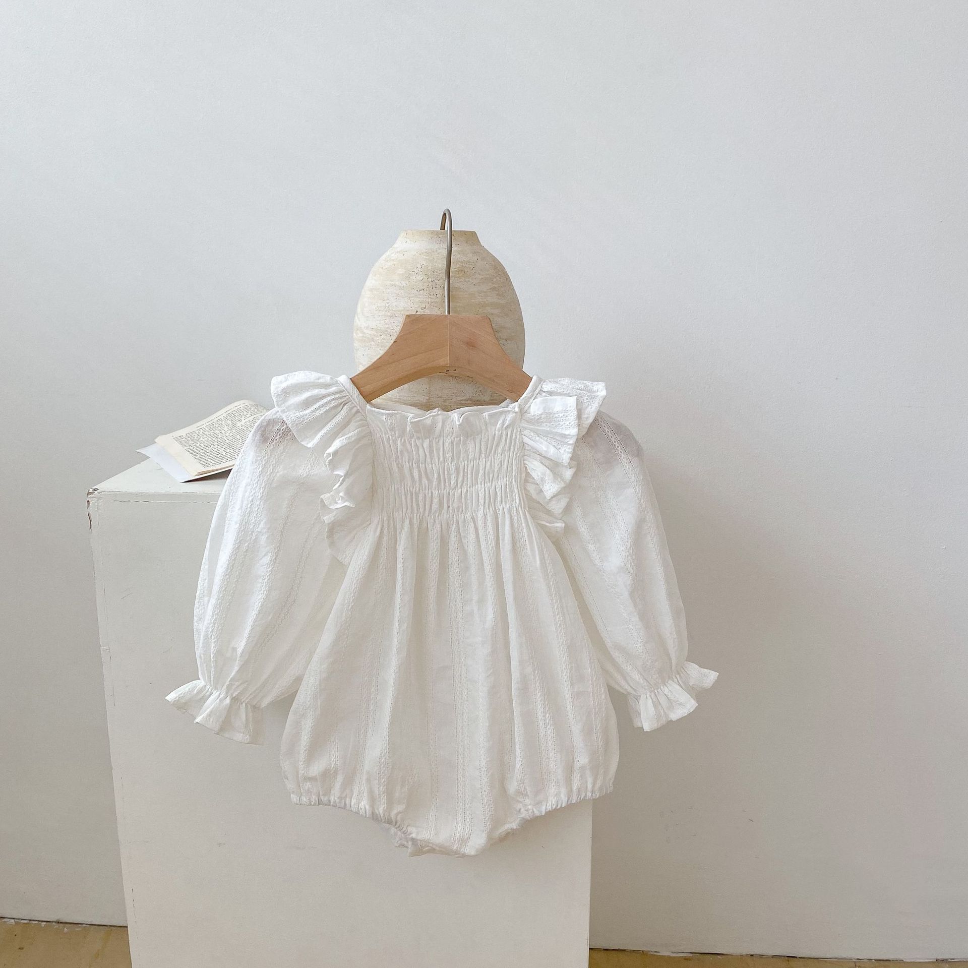 2024 Autumn Girl Baby Flying Strap Ha Yi Folded Long Sleeve Loose Triangle jumpsuit Crawler_voghion.com