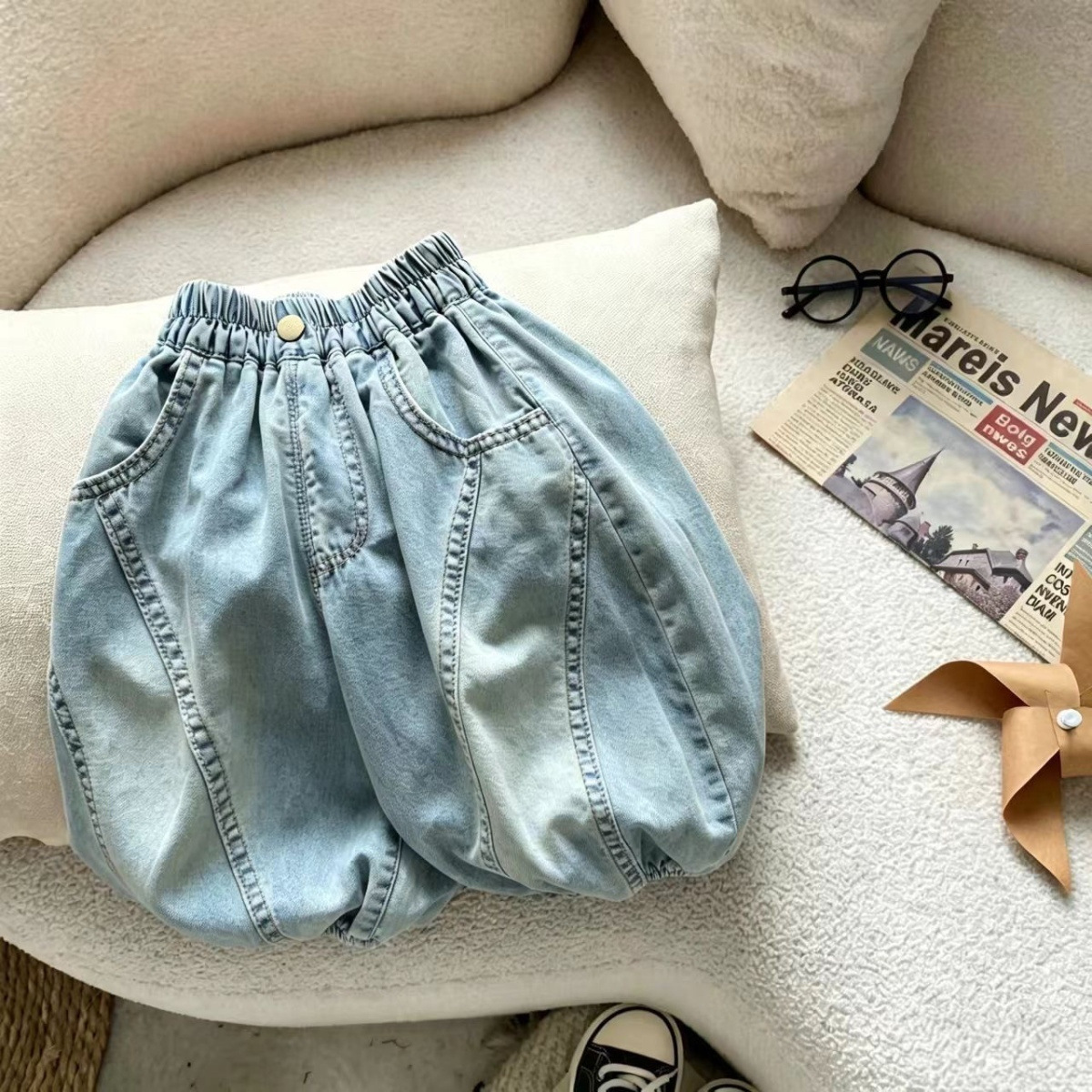 Pantalones para niños de verano delgados nuevos pantalones vaqueros para niños de linternas de pantalones de verano para niños