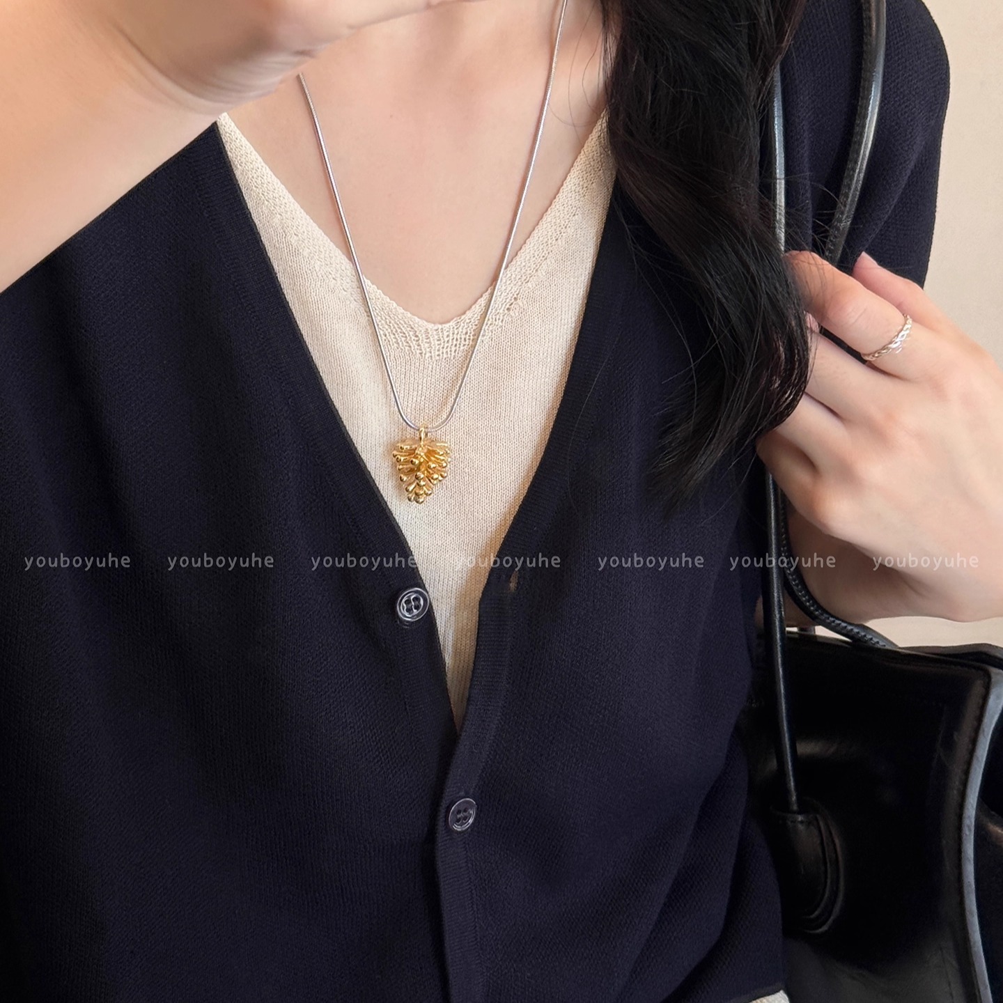 高級感爆金蝶真珠ネックレス女ins風百合小衆の新型鎖骨鎖軽贅沢で洗練されたアクセサリー