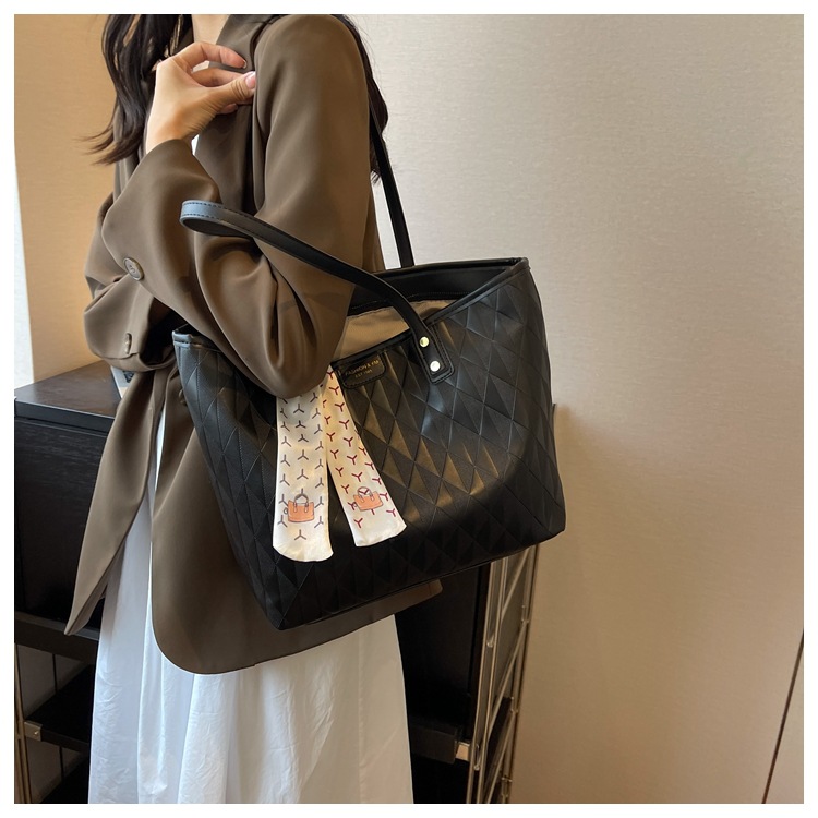 Women's Tote Bag Large Capacity Pu Leather Versatile Handbag_voghion.com