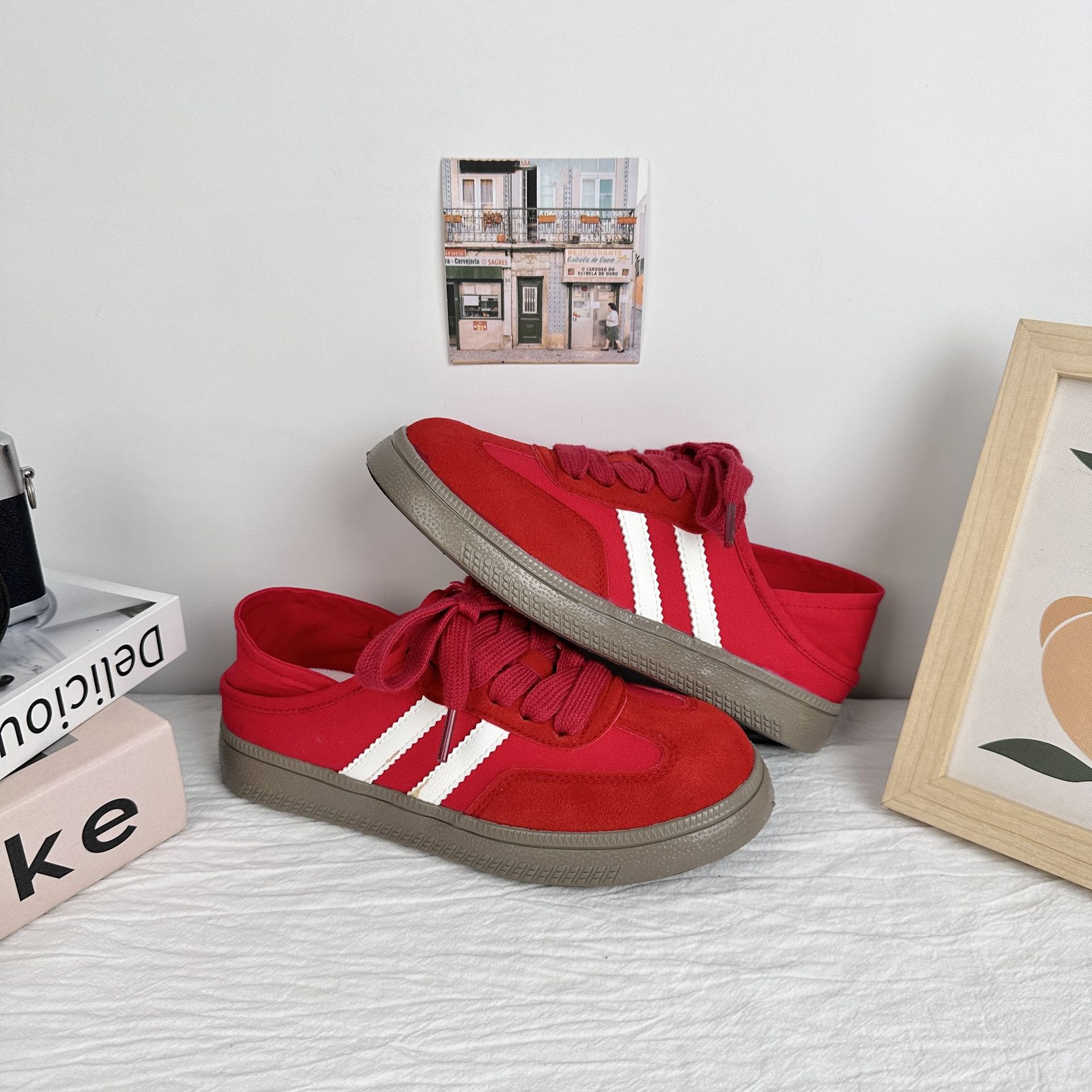 Yuanbo dos zapatos de lona de desgaste 2025 nuevos zapatos de mujer de verano zapatillas de nicho zapatos blancos de todo fósforo zapatos de entrenamiento alemán image 8