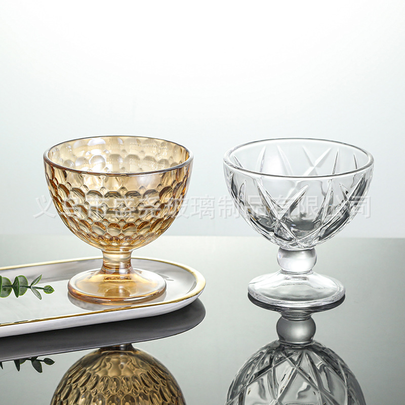 창조적 인 새로운 구호 유리 아이스크림 컵 전기 도금 앰버 연기가 자욱한 회색 다채로운 아이스크림 컵 샐러드 그릇