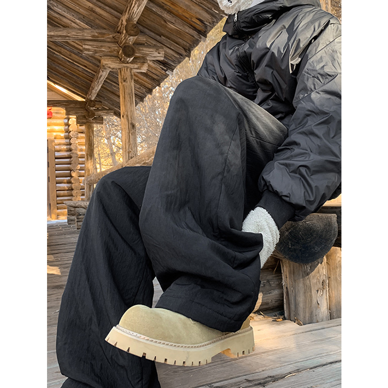Women's extra-thick, waterproof, windproof, and cold-resistant cotton-padded trousers for winter wear in Northeast China (minus 40 degrees Celsius), suitable for Mohe.