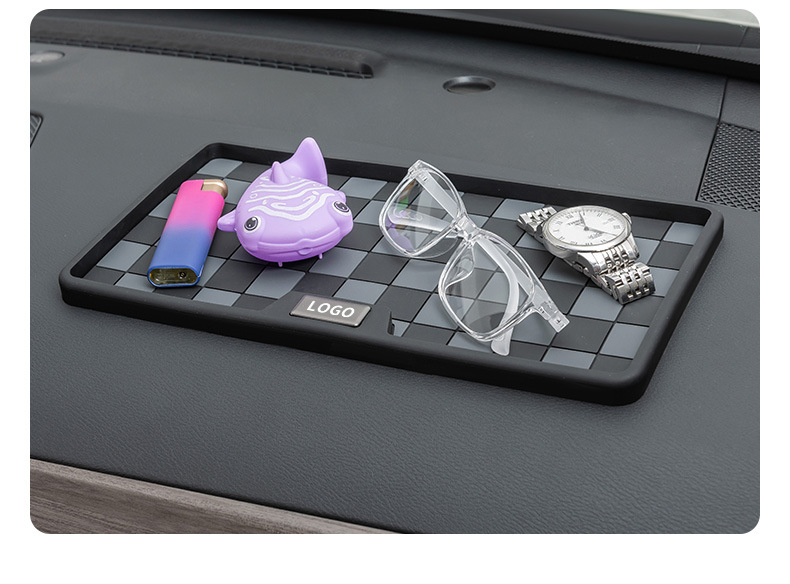Good Quality Car Anti-Slip Mat, Car Storage Mat, In-Car Center Console Fixed Phone Holder, High Temperature Resistant and Sun Protection