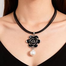 复古黑玫瑰珍珠吊坠项链小众设计感锁骨链百搭女秋冬配饰轻奢高级