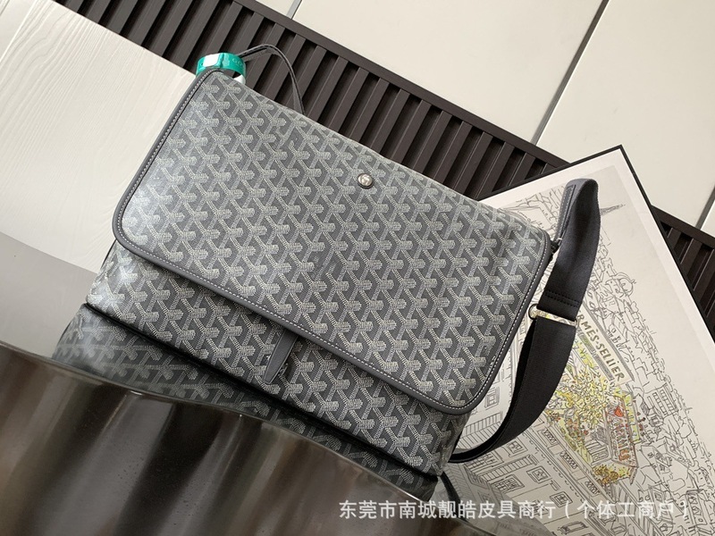 外贸原单斜挎包男包狗牙老花单肩邮差包翻盖公文包背包防盗轻便|undefined