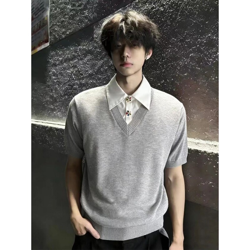 Fake Two-Piece Knitted Short-Sleeve Polo Shirt for Men, Summer Old Money Style, High-End V-Neck T-Shirt with Half Sleeves