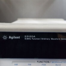 Agilent 33120A /Ⲩη 15 MHz