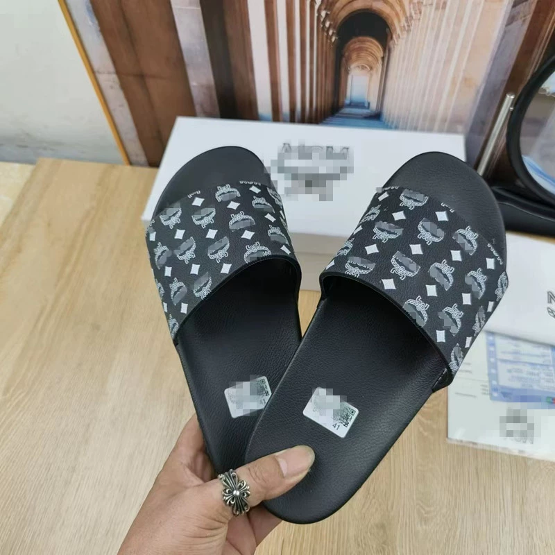 Вьетнам, Камбоджа, 2023 новые летние сандалии, мужские и женские легкие европейские тапочки на плоской подошве с буквой MC