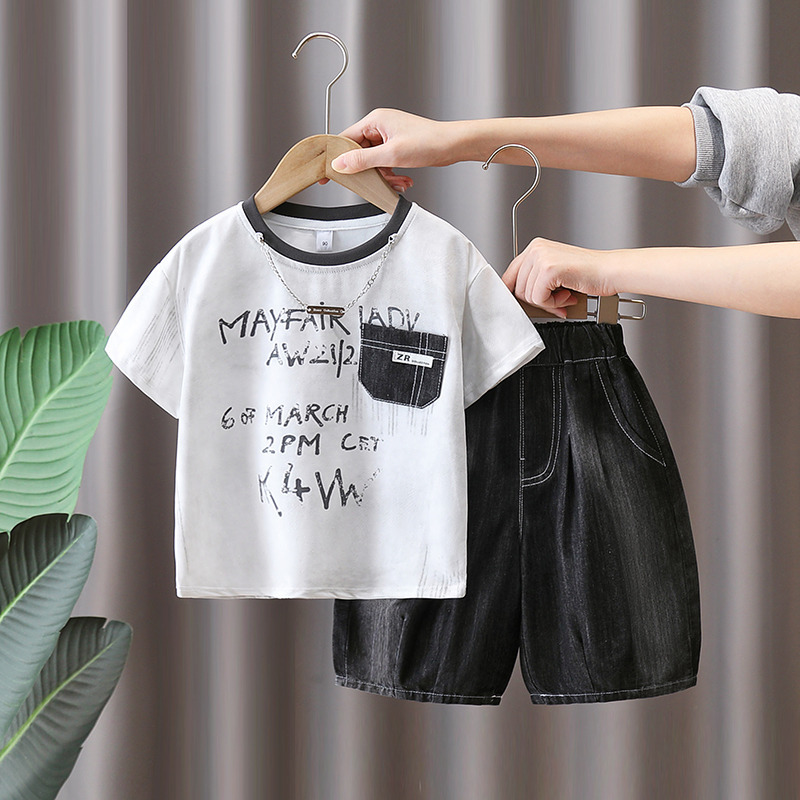 8131 traje de verano para niños 2025 nuevos pantalones cortos de manga corta atractivos para niños de dos piezas ropa de verano para bebés de moda