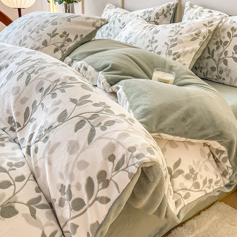 Otoño e invierno engrosado leche cama de cuatro piezas conjunto de coral cubierta de edredón de flanel doble sábanas de tres piezas conjunto