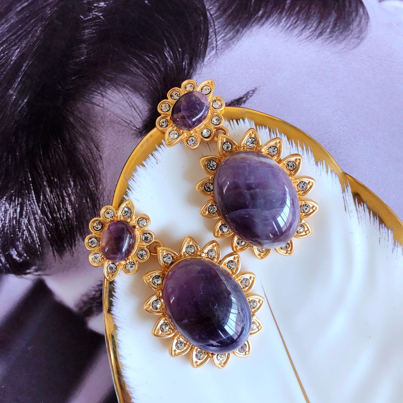 Wholesale Jewelry Retro Oval Stone Earrings Nihaojewelry display picture 4