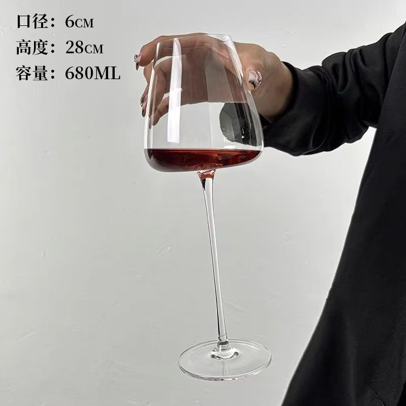 280 copas de vino tinto