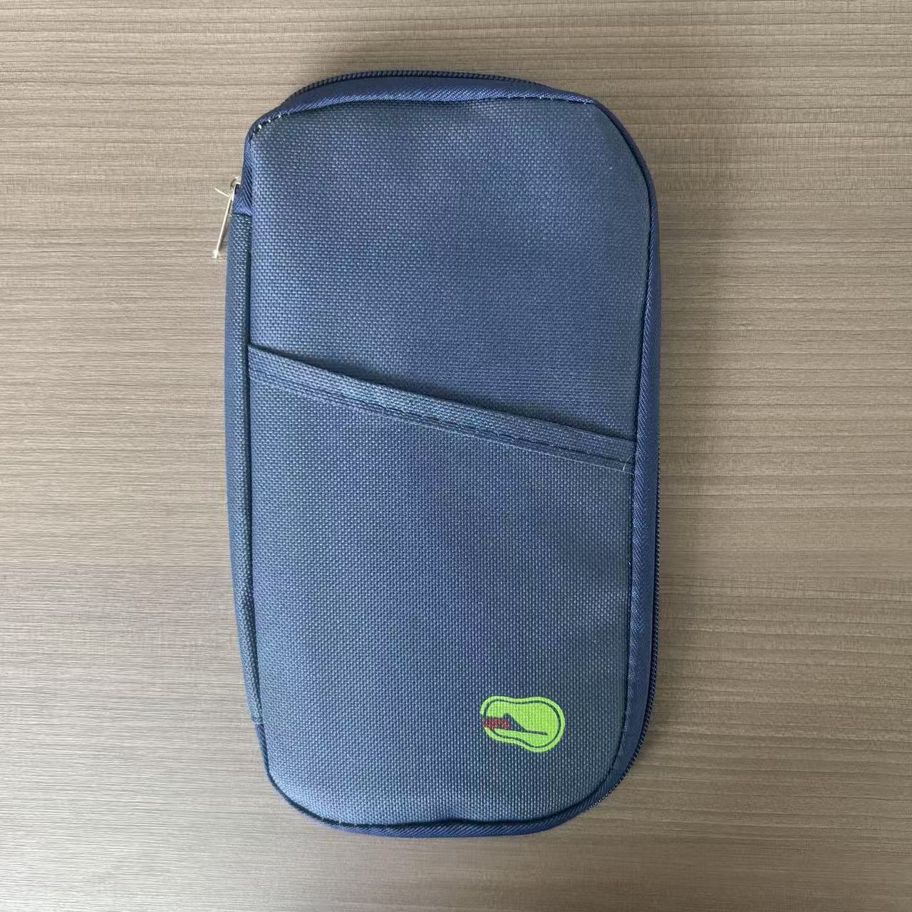 Bolsa de almacenamiento de estilo coreano multifuncional titular de la tarjeta portátil creativo de almacenamiento de viaje bolsa de identificación de pasaporte fabricante