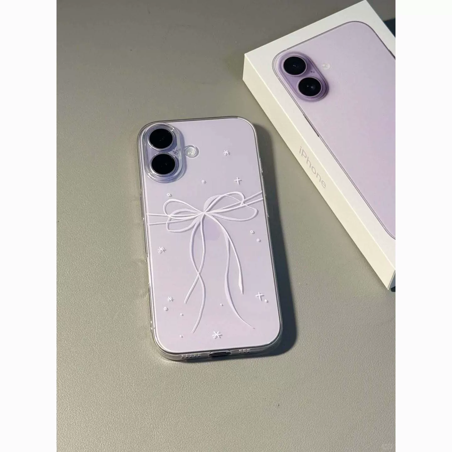 Чехол (Apple iPhone17) прозрачный с бантом, тонкий защитный TPU-кейс