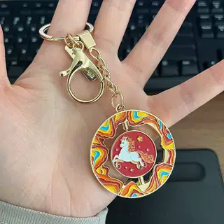 可旋转彩虹飞马金属钥匙扣 国潮镂空祥云滴油挂件星空小马包包挂
