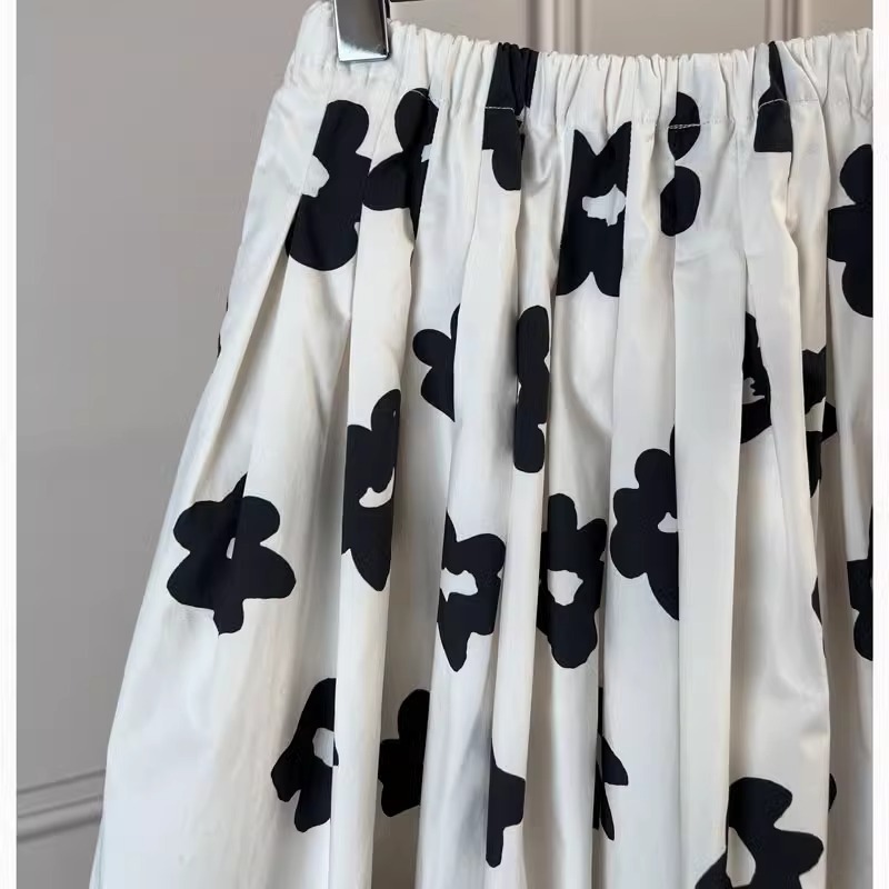 Elegant skirt