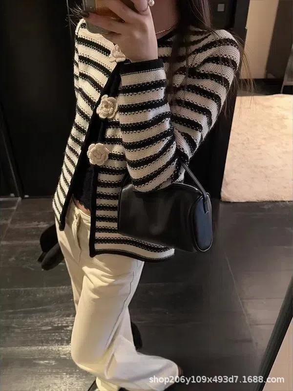 重工立体钩花羊毛混纺条纹开衫针织毛衣显瘦外套女春新款G030312|undefined