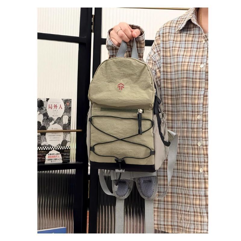 旅行户外双肩包女轻便休闲登山小号背包男徒步骑行运动出游包包潮|undefined