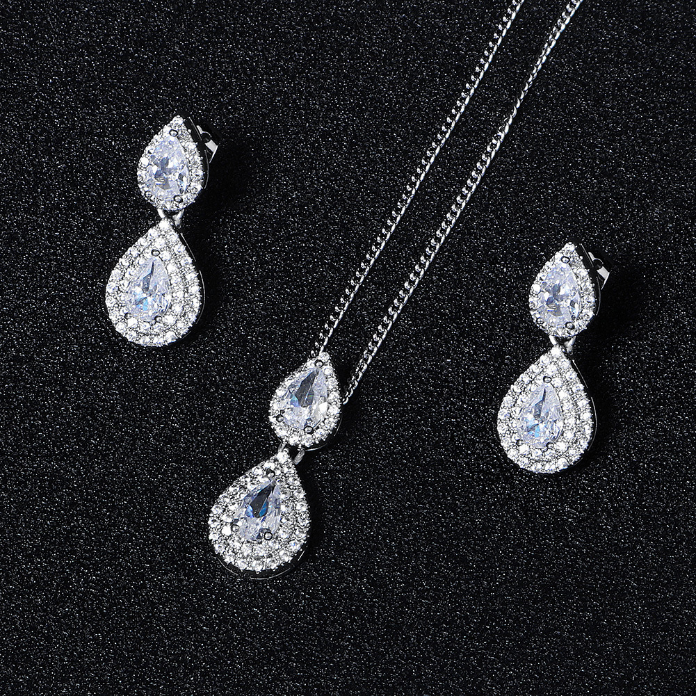 Fashion New Style  Drop-shaped Zircon Earrings Necklace Set display picture 1