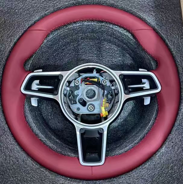 Suitable for Porsche Cayenne and Panamera steering wheel modifications; Panamera, Macan 991.817, self-tapping screws