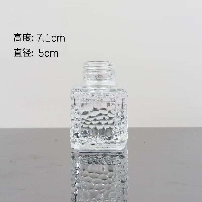 外国貿易卸売ライト高級ハイエンド小さな花瓶セットレトロレリーフフラワーアレンジメント装飾品透明ガラス花瓶|undefined