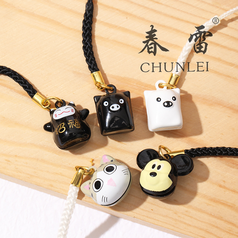 Campana de dibujos animados japonés adornos de campana de dibujos animados adornos de campana