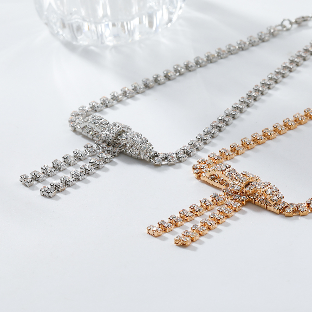 simple fashion sweet style full diamond luxury temperament INS style bow necklace ladies_voghion.com