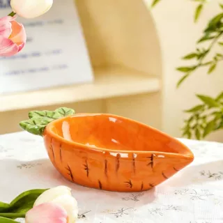 跨境可爱胡萝卜陶瓷吹点心陶瓷餐具盘 通吃饭家用创意甜品碟