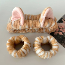 可爱毛绒猫耳朵发带批发女秋冬超萌立体洗脸化妆防湿袖条纹手腕带