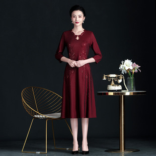 2025 New Autum High-End Elegant Mother's Wear Hot Diamond Beading Middle-Aged and Elderly Women's Dress Dropshipping
