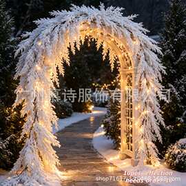 圣诞节装饰花环雪松白色柏叶松柏藤条藤蔓装饰Christmas Wreath