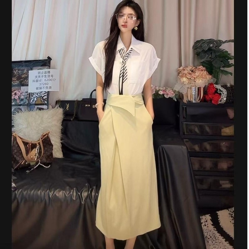时尚小众设计感高腰长裙褶皱高腰褶皱通勤半身裙秋季气质收腰垂感|undefined