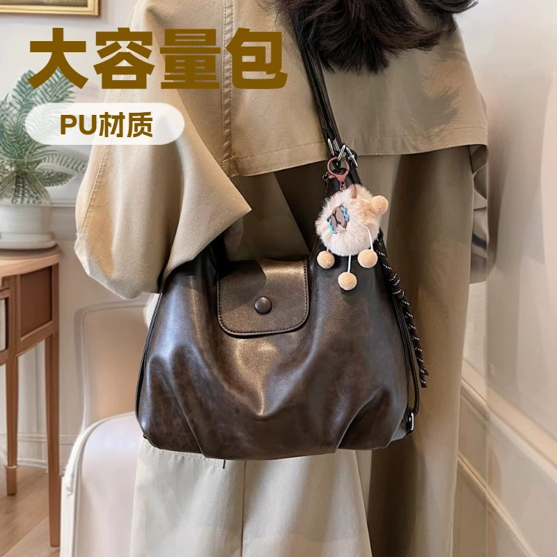 Модная женская сумка-тоут через плечо 2025: новая модель, дизайн рюкзака, легкий дорожный рюкзак для женщин