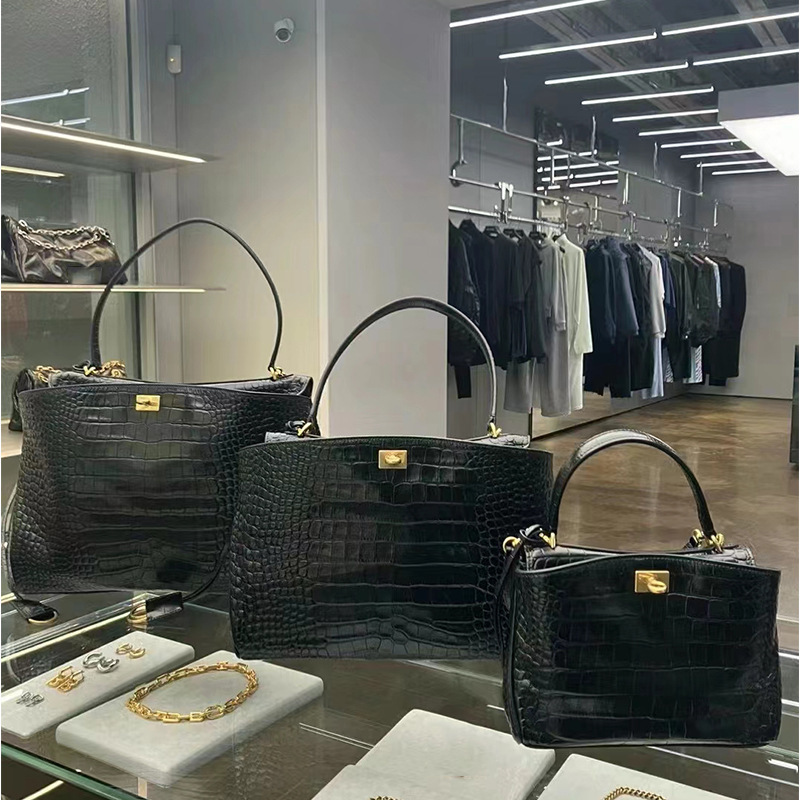 2024 nuevo bolso de cuero B de gran capacidad bolso tote de hombro único femenino bolso de cercanías bolso axila bolso rodeo