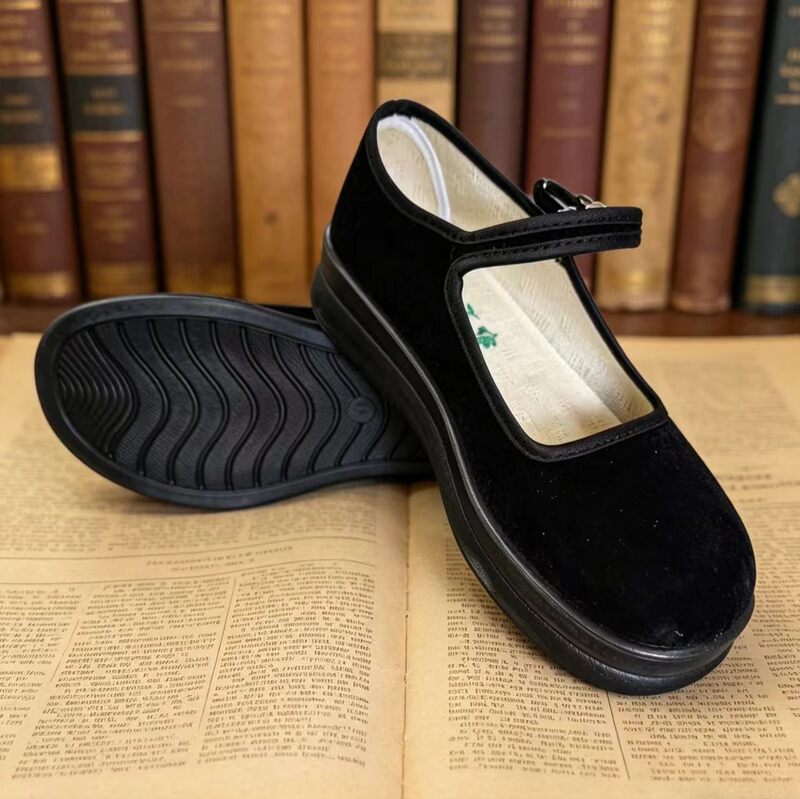 Old Beijing Cloth Shoes for Women, New Cross-Border Style, Soft-Soled Mom Shoes, Supermarket Hotel Work Flat Black Cloth Shoes, Casual Shoes