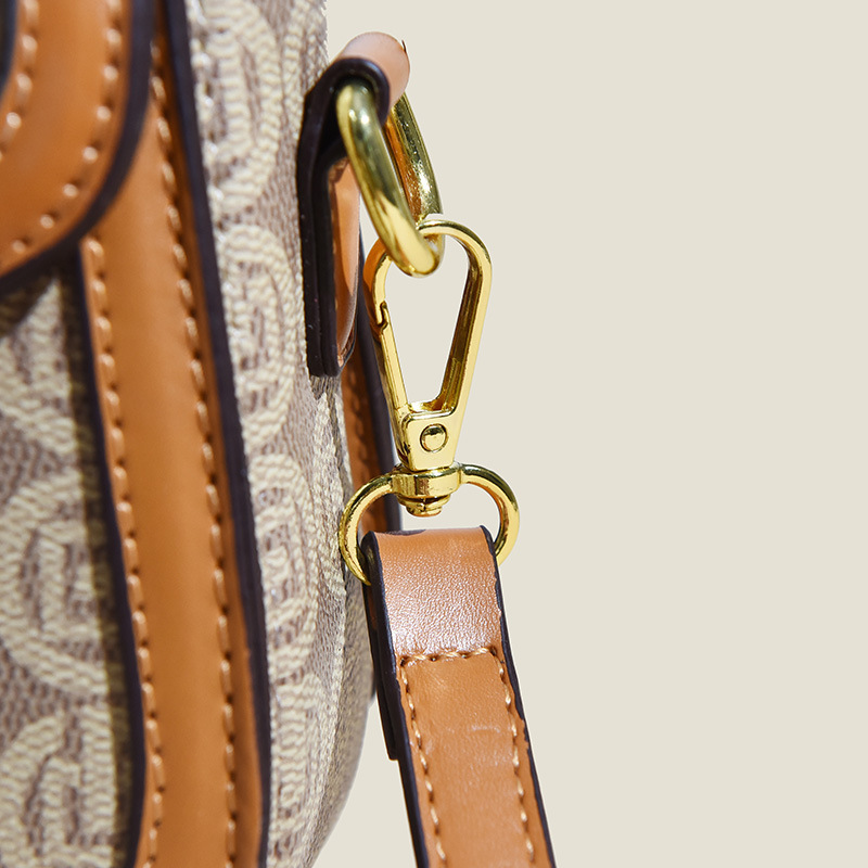 2023 Herbst Neue Live-Übertragung Beliebte Trendy Retro High-Level Umhängetasche Koreanische Satteltasche Unterarm Damentasche_voghion.com