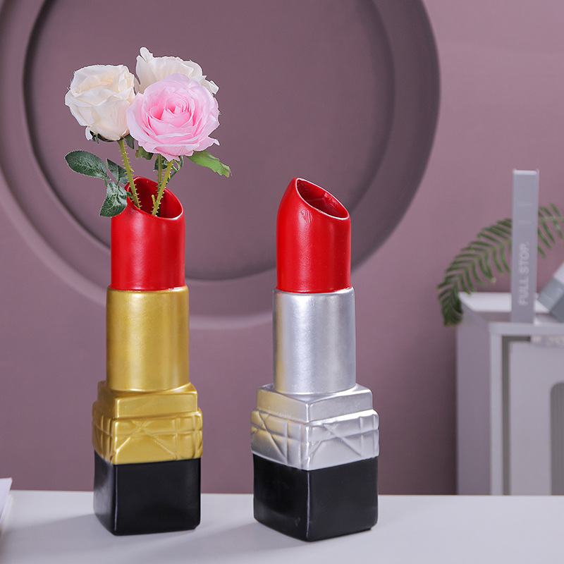 Creative light luxury style modern living room TV cabinet, entryway, urban lady metal mouth red flower vase, gift home decoration items