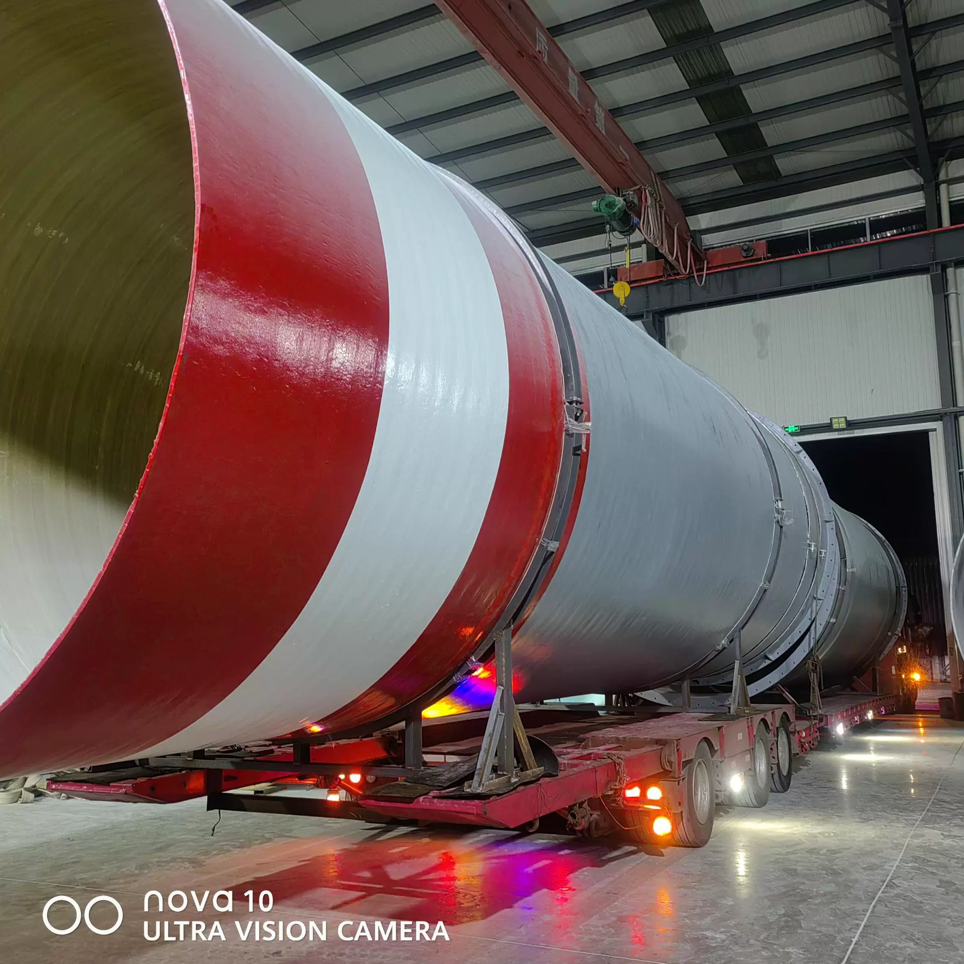 定制玻璃钢烟囱大型耐高温内筒生产安装耐腐蚀电厂厂家玻璃钢定制