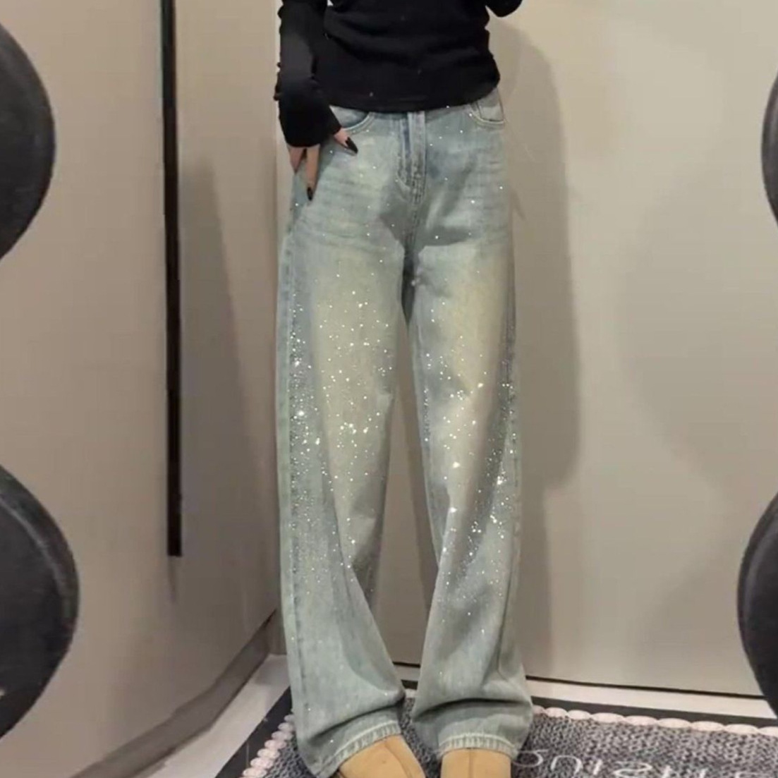 Luxury Design Shiny Rhinestone Straight-Leg Jeans for Women 2026 Winter New High-Waisted Fleece-Lined Thick Slimming Long Pants