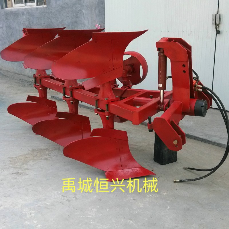 恒兴厂家供应拖拉机悬挂翻转犁农用机械
