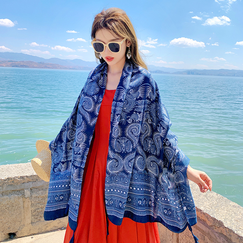 Trend fashionable beach comfortable breathable scarf