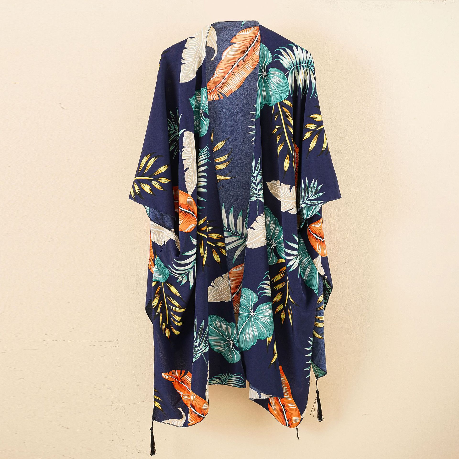 Blusa DE LA PLAYA DE LAS NUEVAS mujeres de la Rebeca vacaciones en el mar impreso Camisa de gasa traje de baño europeo y americano ropa de protección solar borla blusa